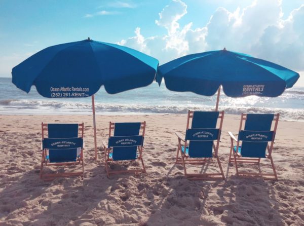 2 Umbrellas and 4 Chairs with Service - Image 2
